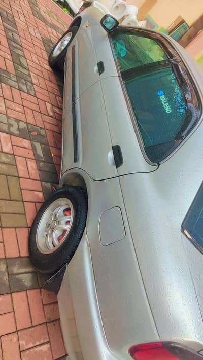 Suzuki Baleno 2004