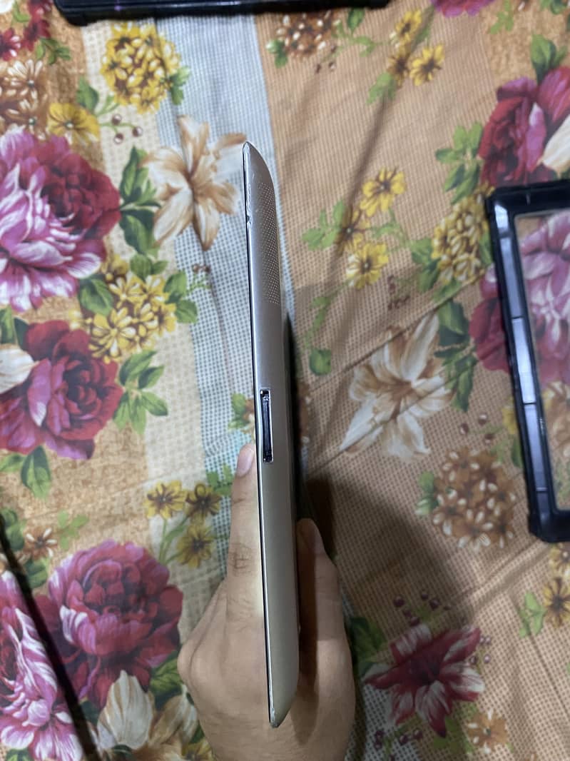 iPad 3 generation 6