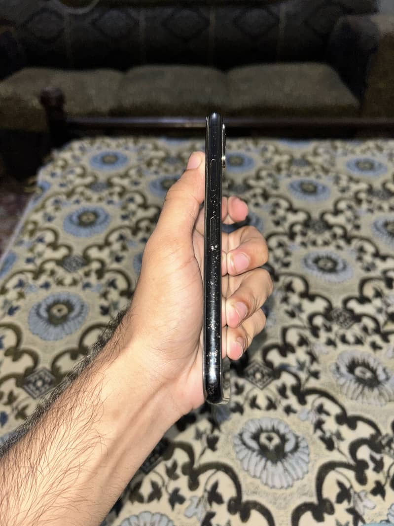 Apple iPhone X 1