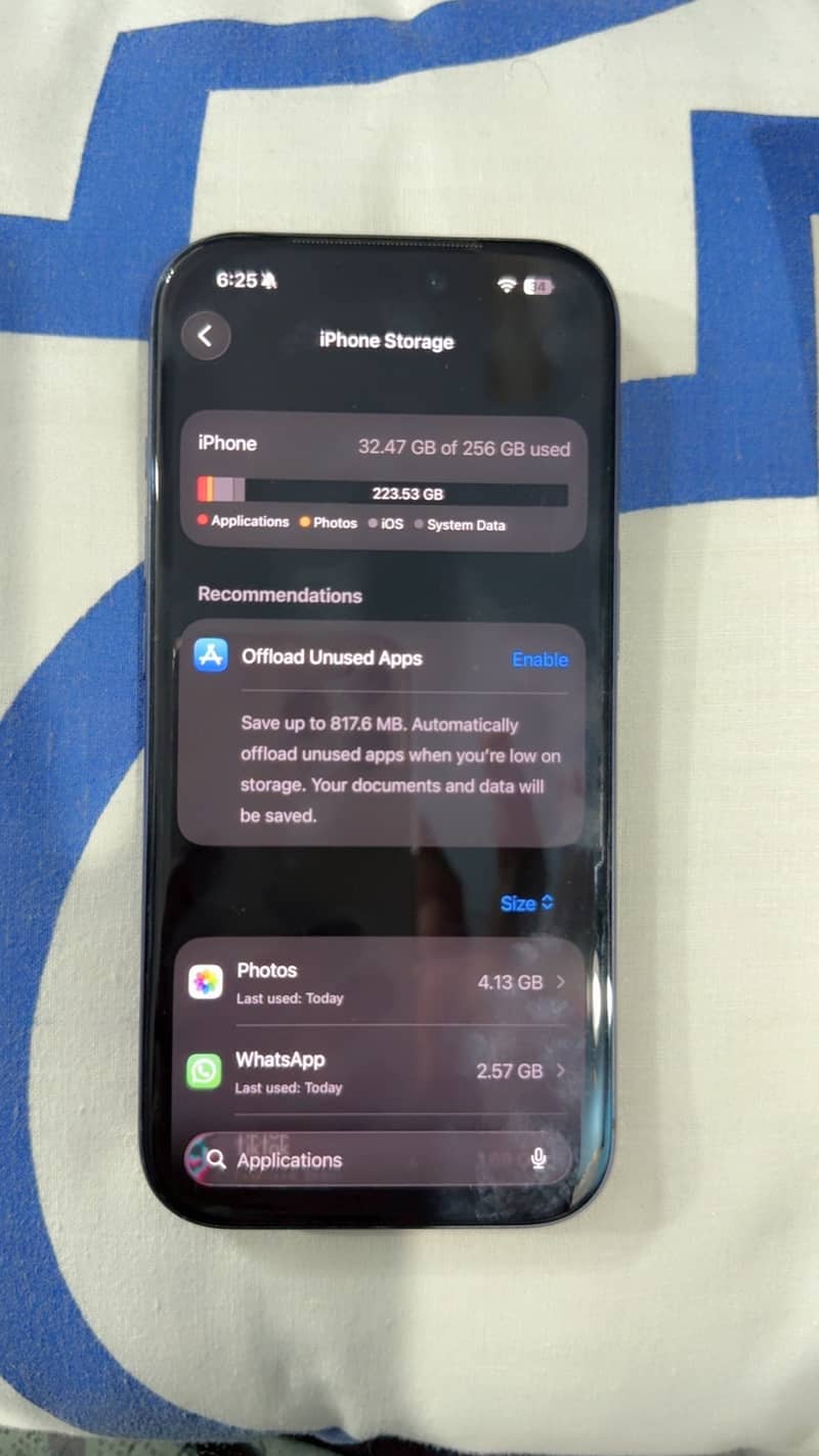 Apple iPhone 17 Pro Max 2