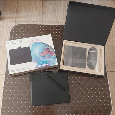 Intuos wacom tablet CTH-490/K0