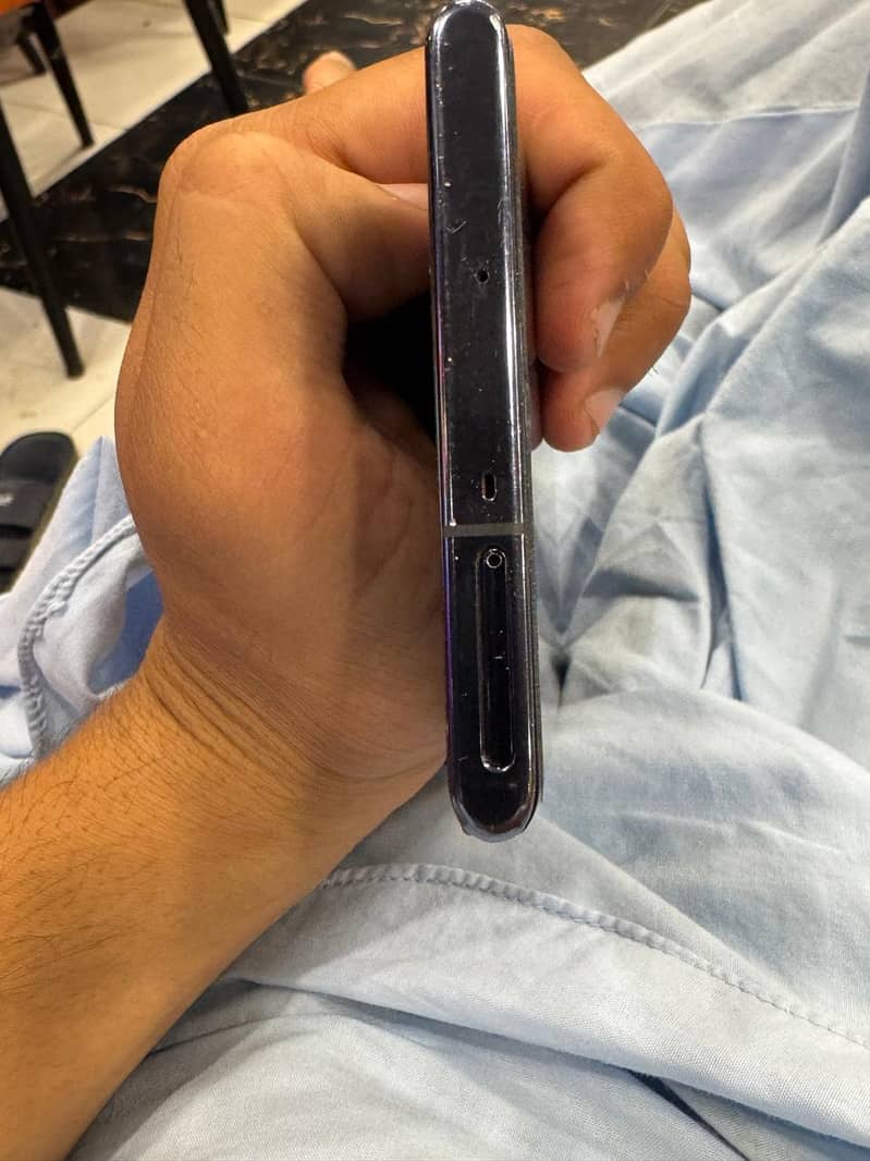 Samsung Mobile Note 10 Plus 3