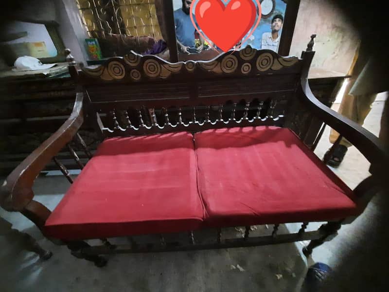 Sofa Set with Table 0