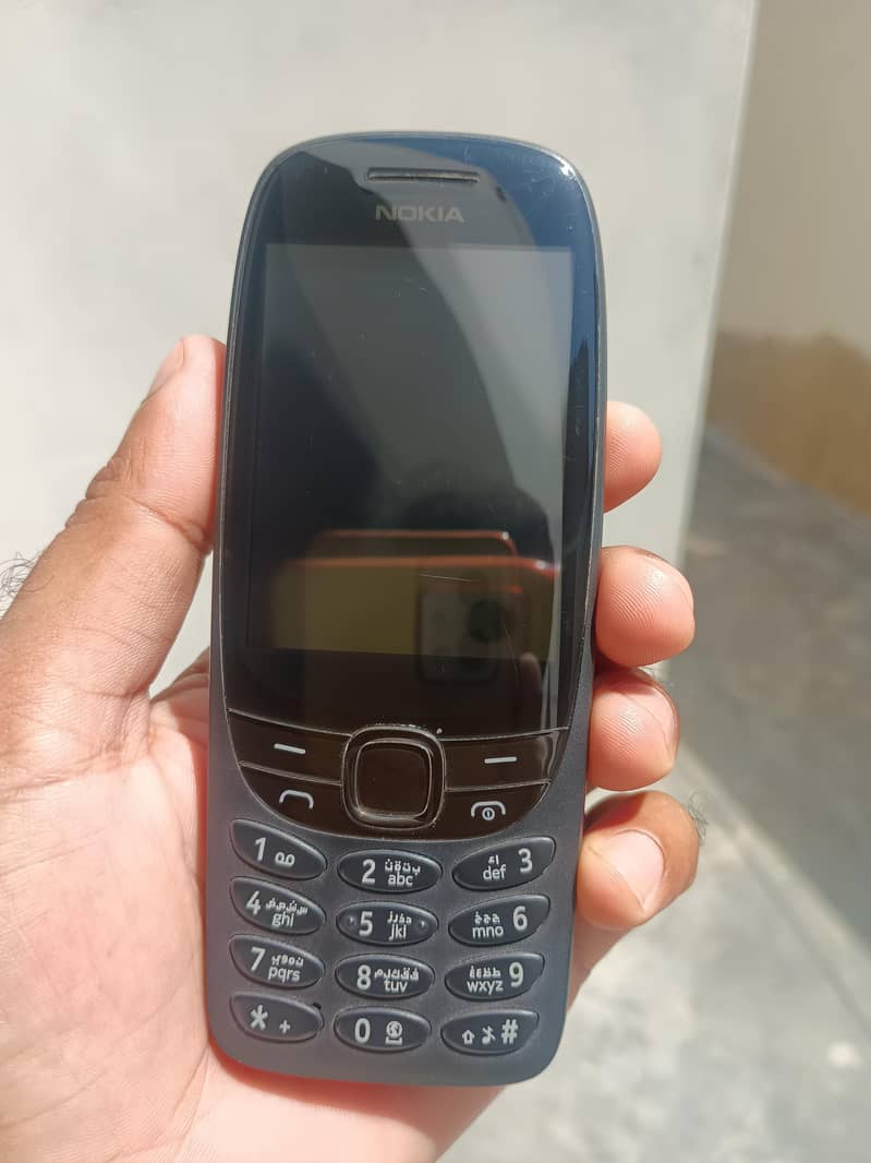 Nokia 6310 0