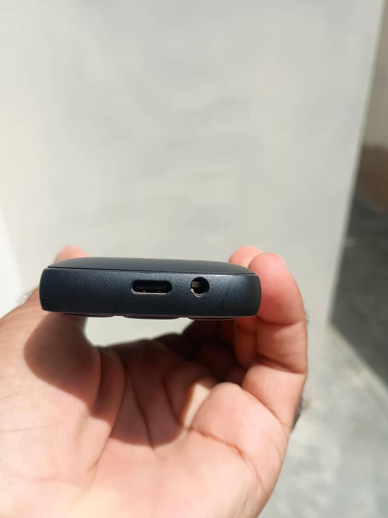 Nokia 6310 2