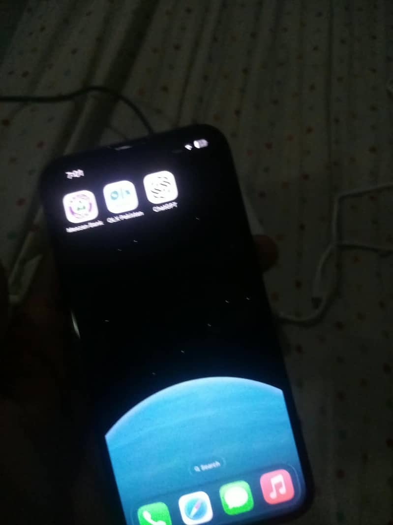 Apple iPhone 13 jv 1