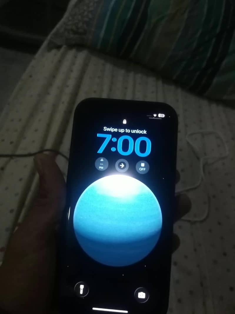 Apple iPhone 13 jv 3