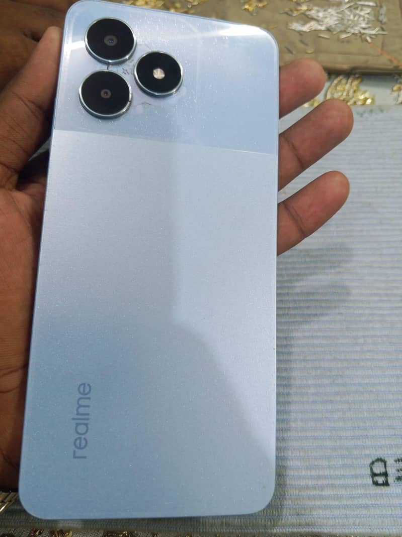 Realme Note 50 4