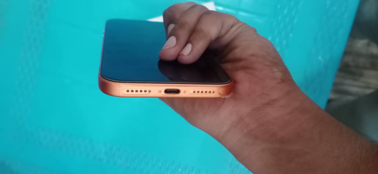 Apple iPhone 17 Pro Max 1
