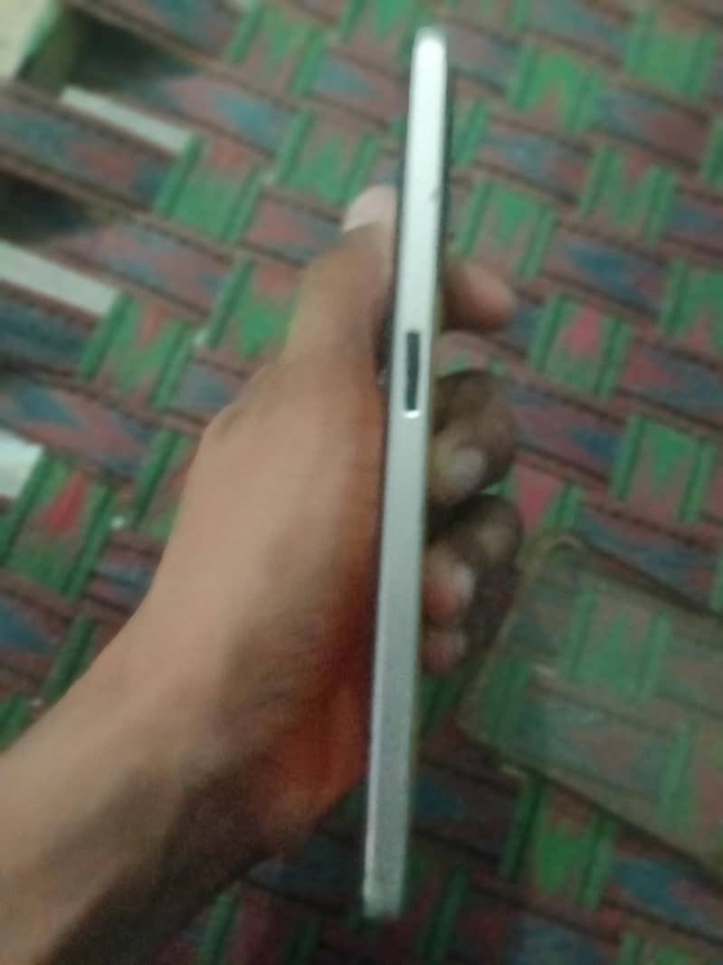 OPPO A57 8