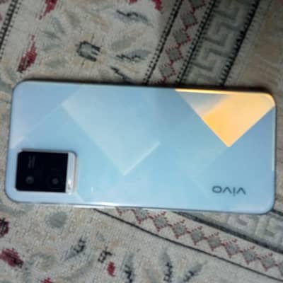 Vivo Y21