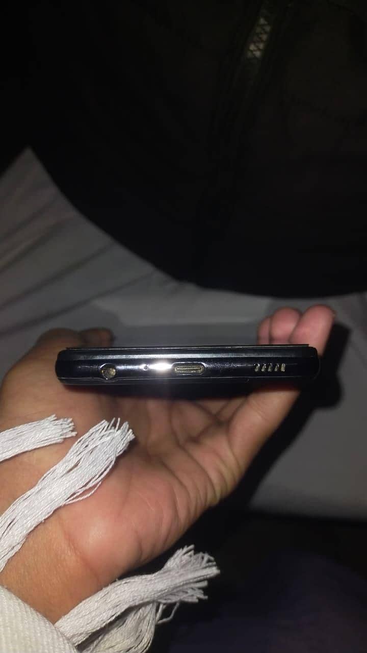 Samsung Mobile A52s 0