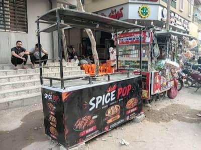 Momos Fries Stall Iron Display Counter For Sale