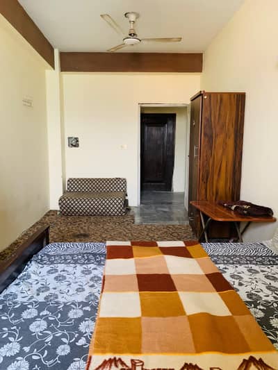 1 bedroom Semi Furnished Appartment Available for rent in e11 2