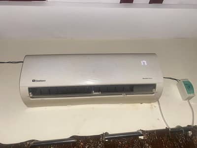 Dawlance 1tan ac DC inverter