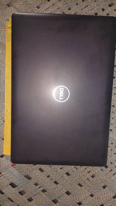 Dell inspiron 3780 for sale Windows 10 pro (official and activated)