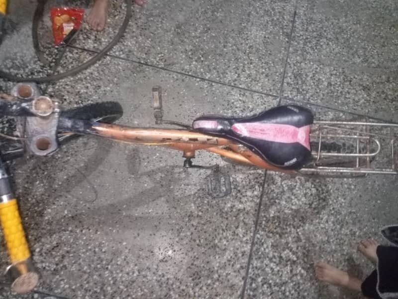 اچھی حالت میں سائیکل برائے فروخت 2