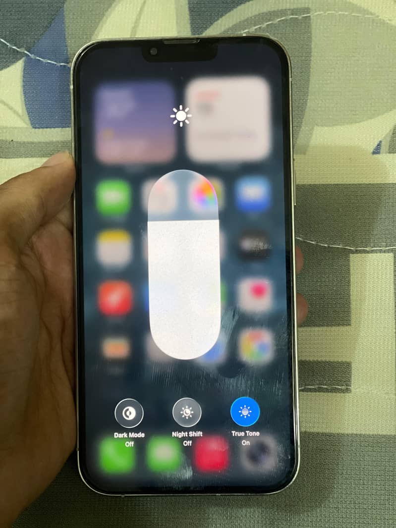 Apple iPhone 13 Pro Max 3