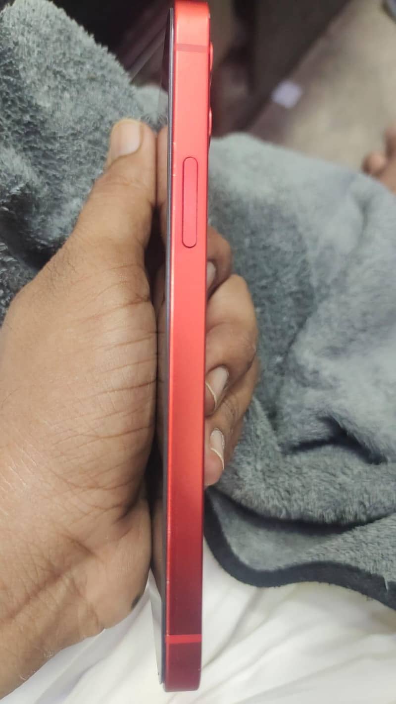 Apple iPhone 12 2