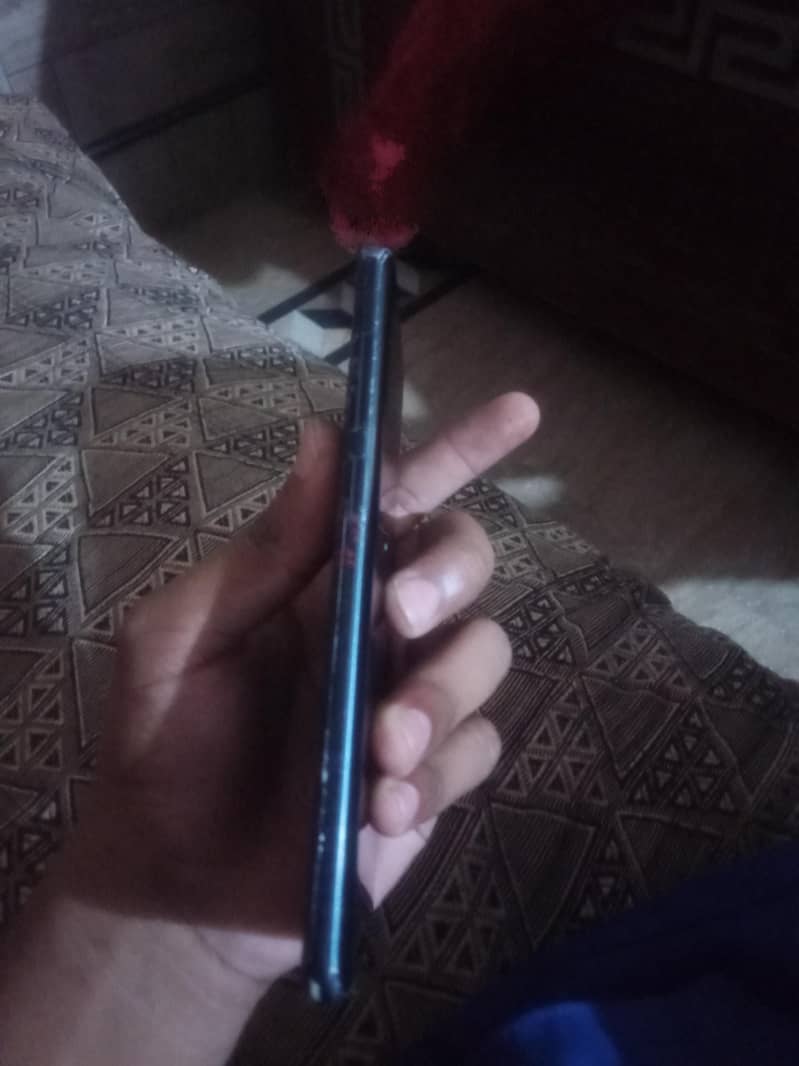 Samsung Mobile S9 Plus 1
