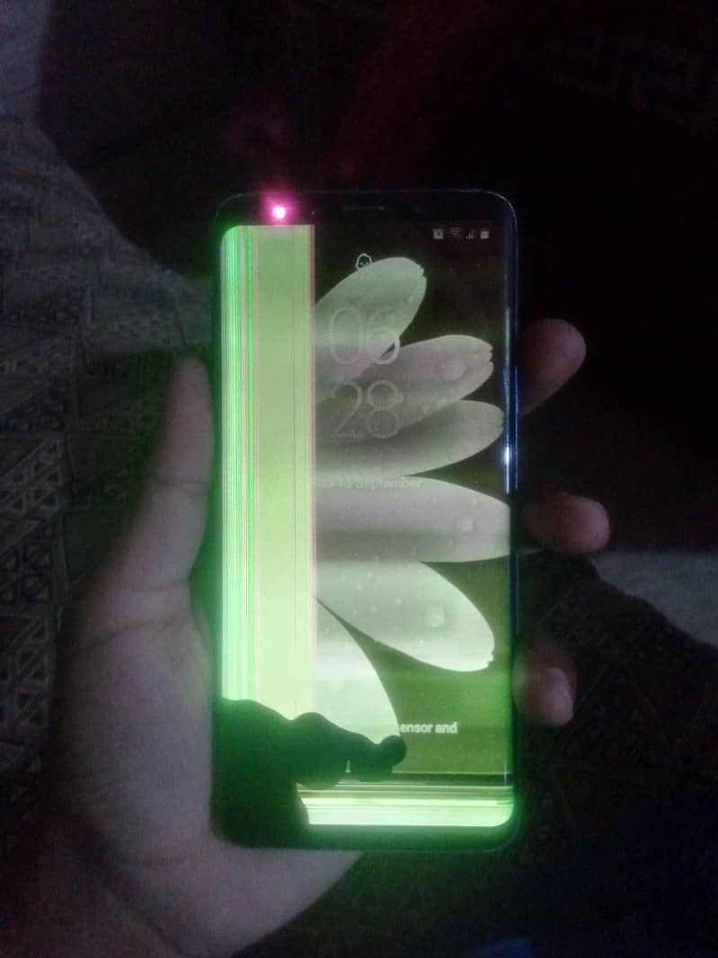 Samsung Mobile S9 Plus 3