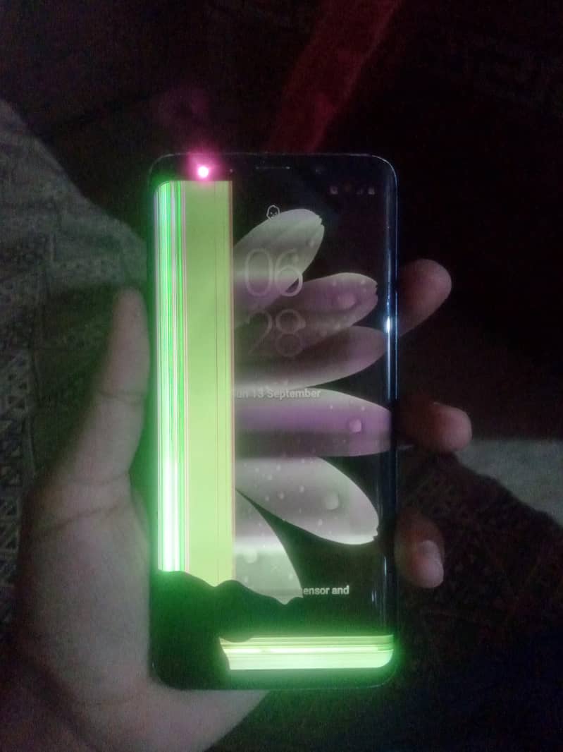 Samsung Mobile S9 Plus 4