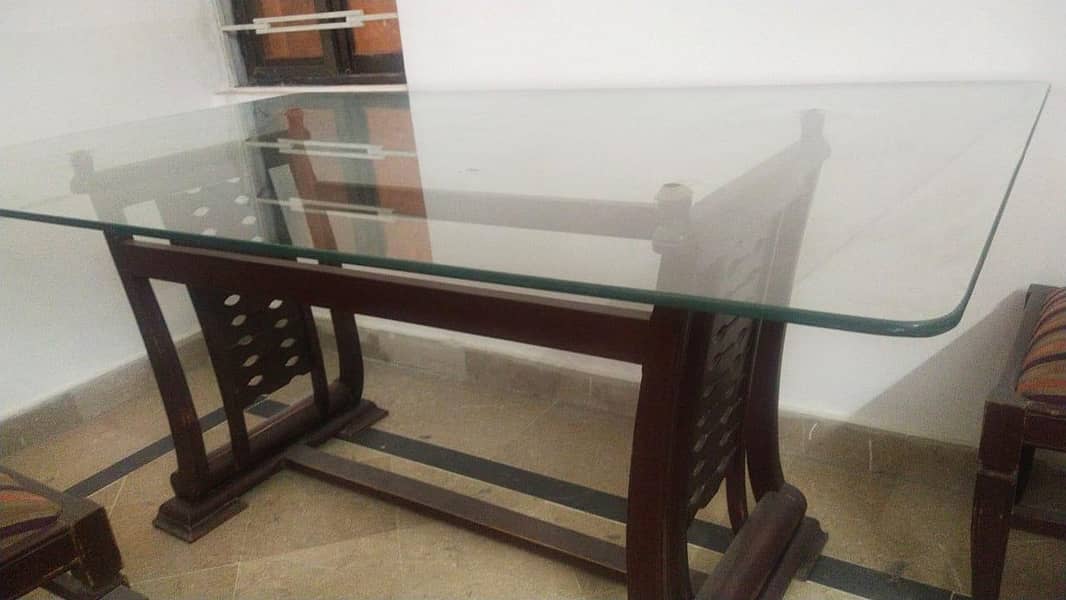 6 seater dining table 1