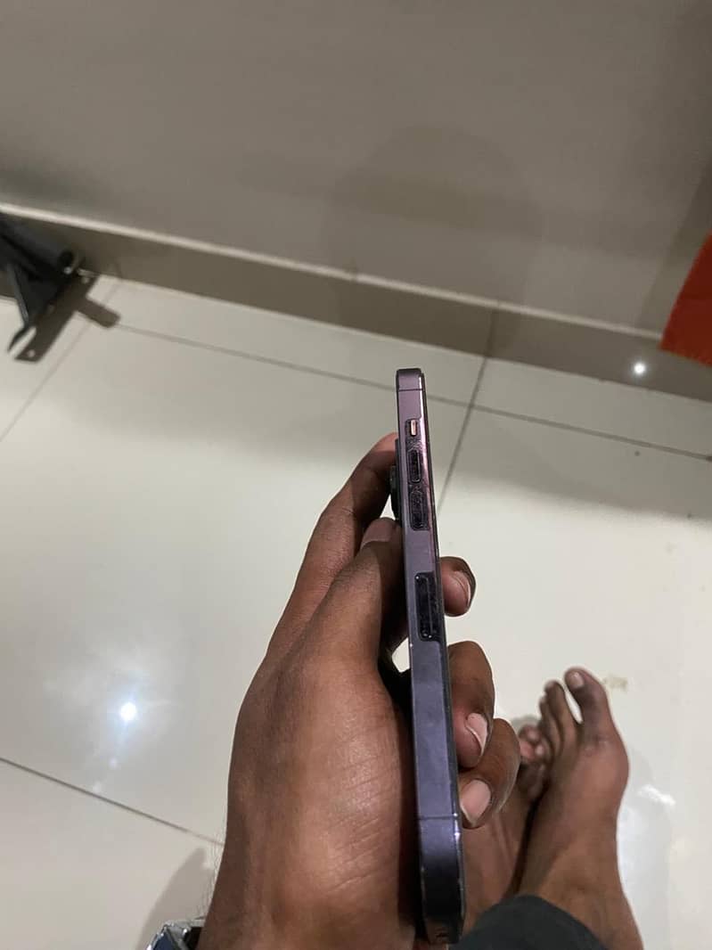 Apple iPhone 14 Pro 3