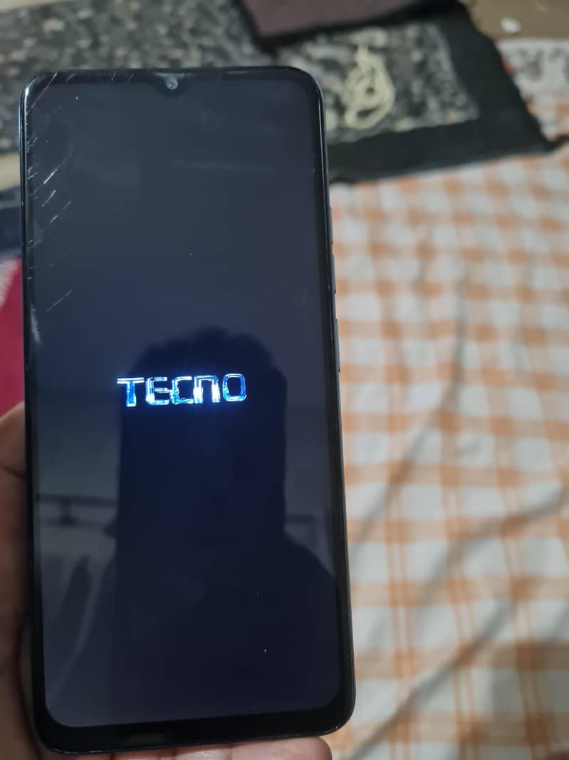 Tecno BF7 1