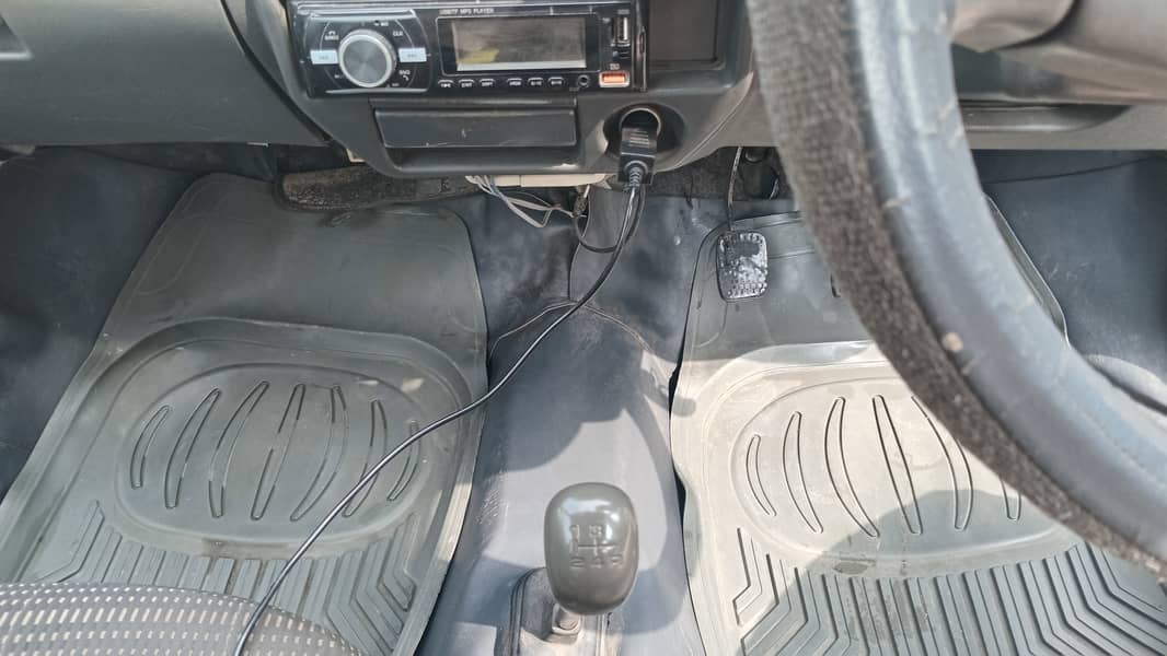Suzuki Mehran VX 2013 8