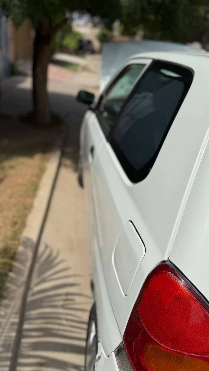 Suzuki Alto 2000 5