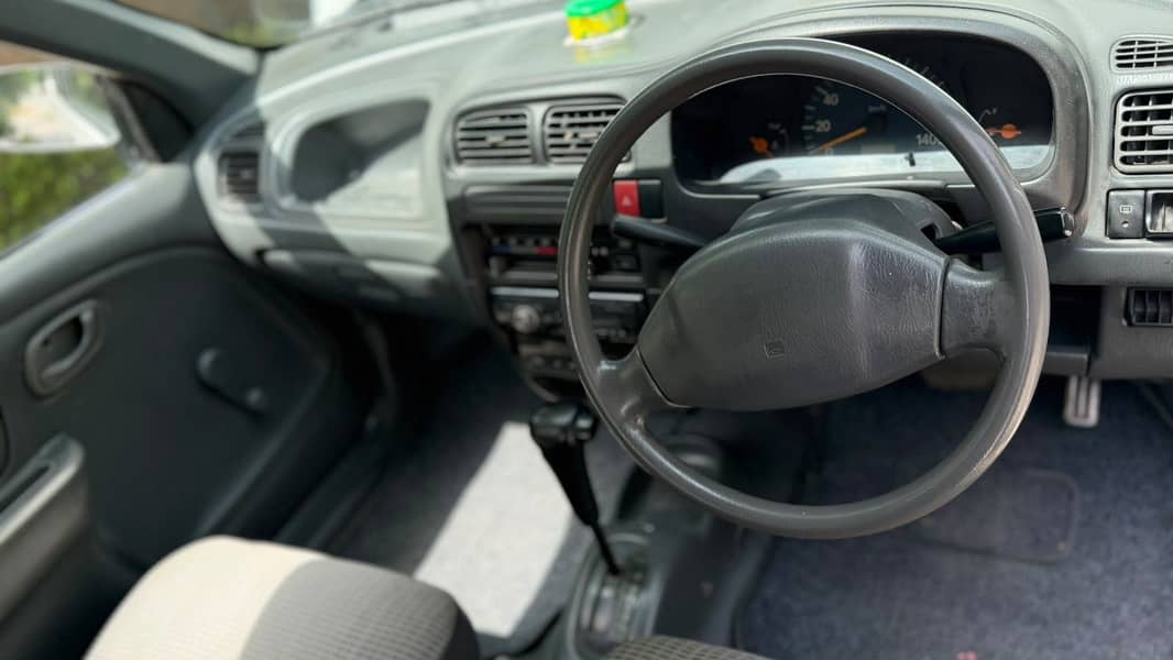 Suzuki Alto 2000 8