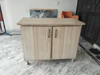iron table