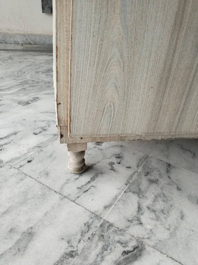 iron table 2