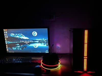 gamming pc witn monitor