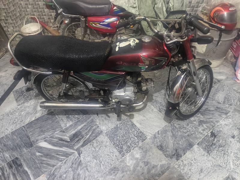 honda CD70 5