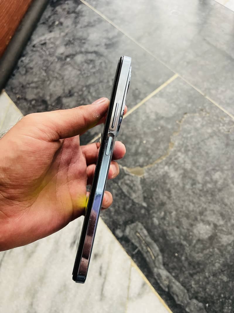Infinix Hot 40 1