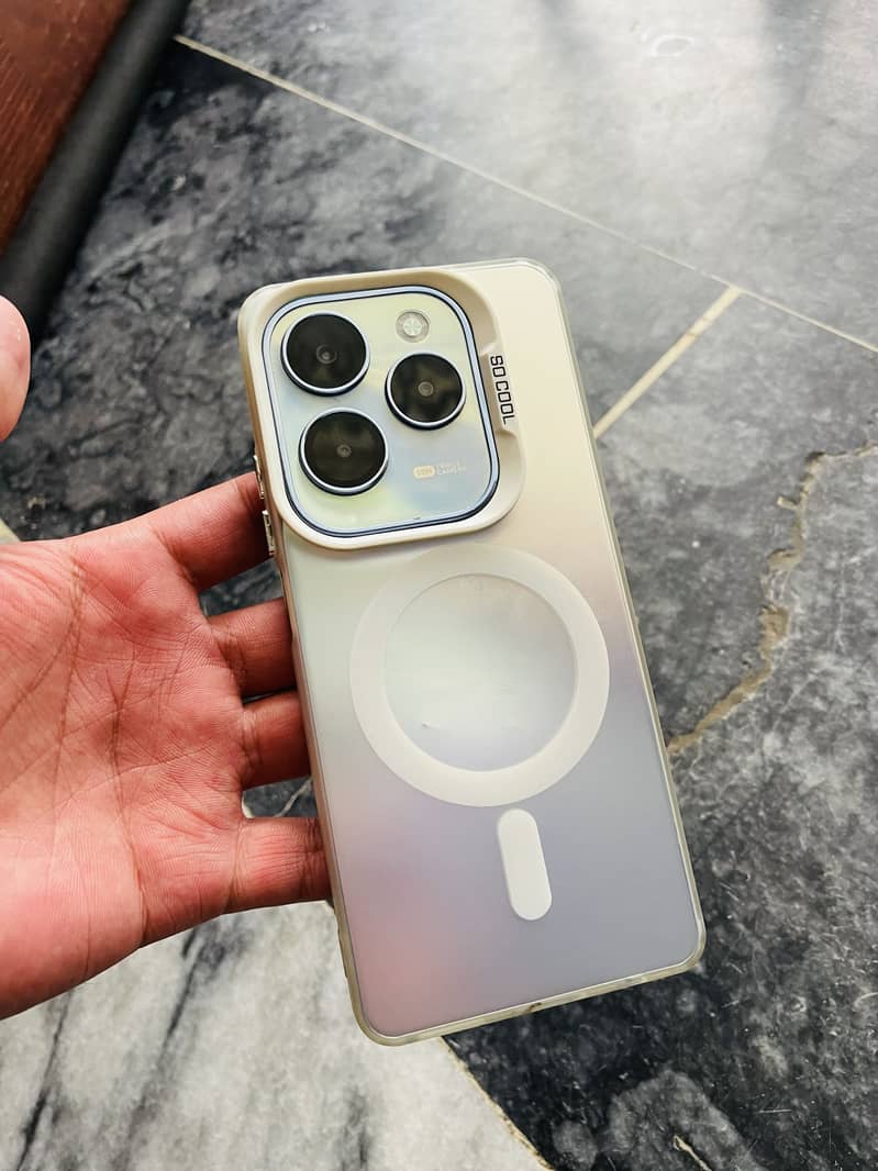 Infinix Hot 40 3