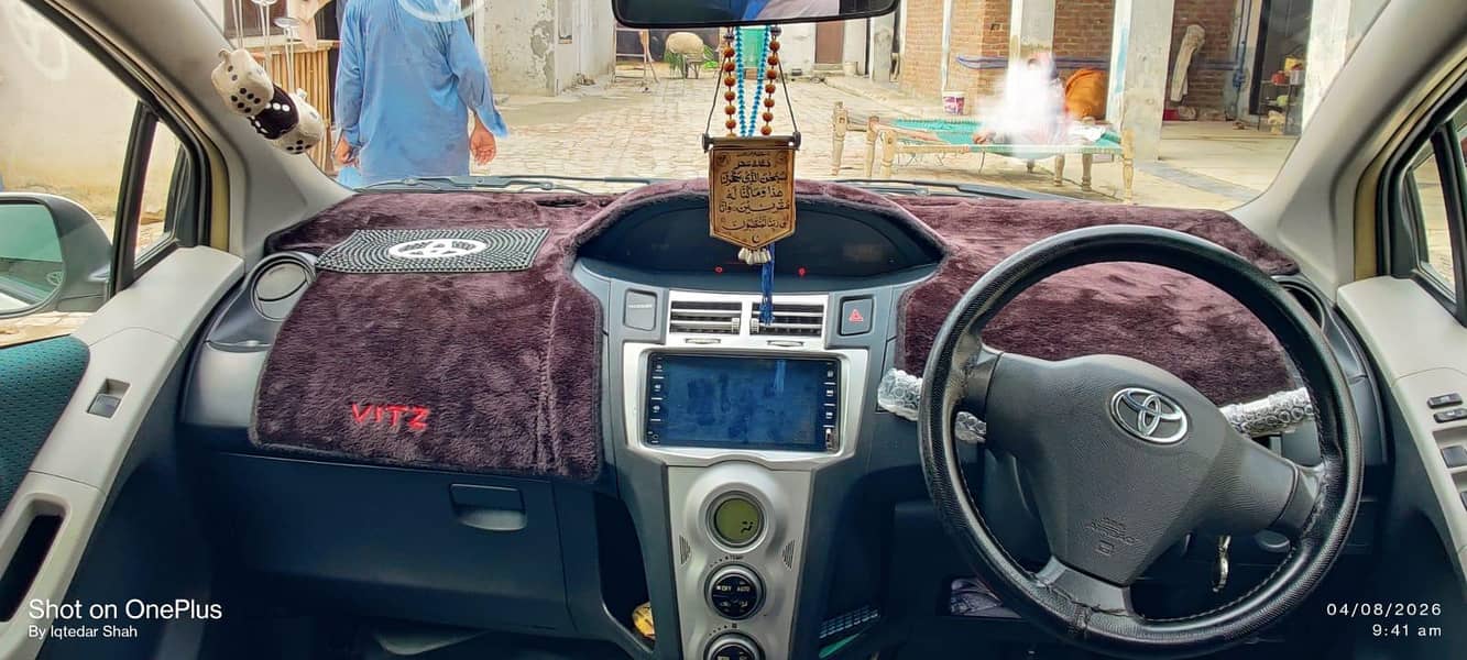 Toyota Vitz 2005 4