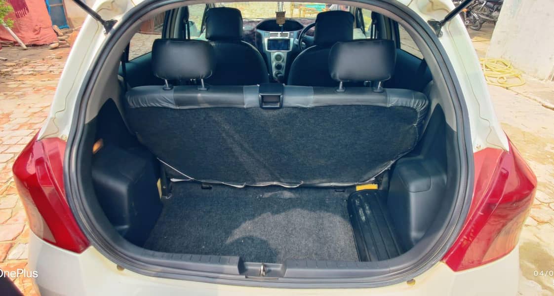 Toyota Vitz 2005 9