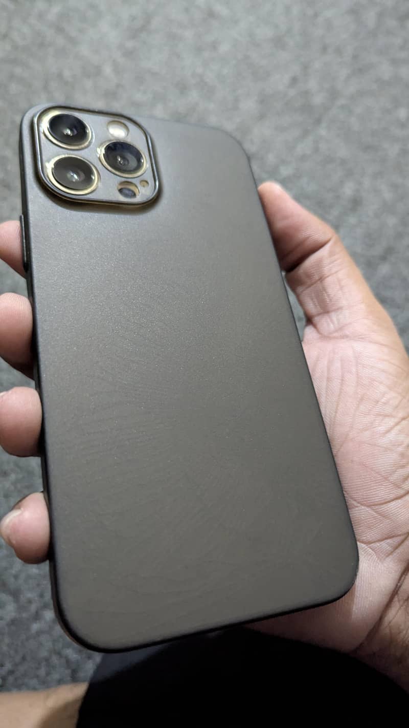 iPhone 13 Pro Max PTA 0