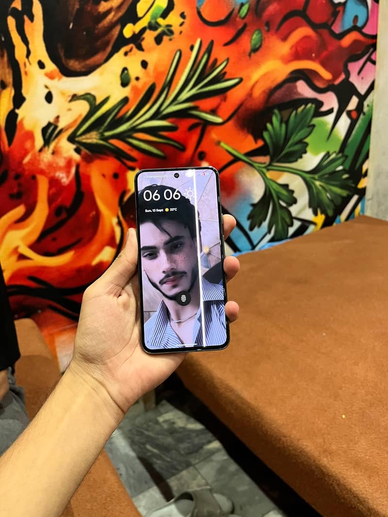 Google Pixel 8 1