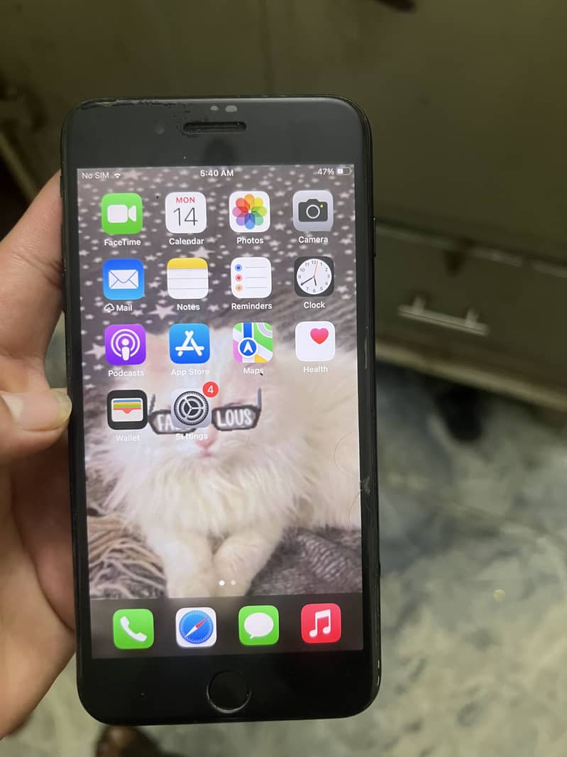 Apple iPhone 7 Plus 4