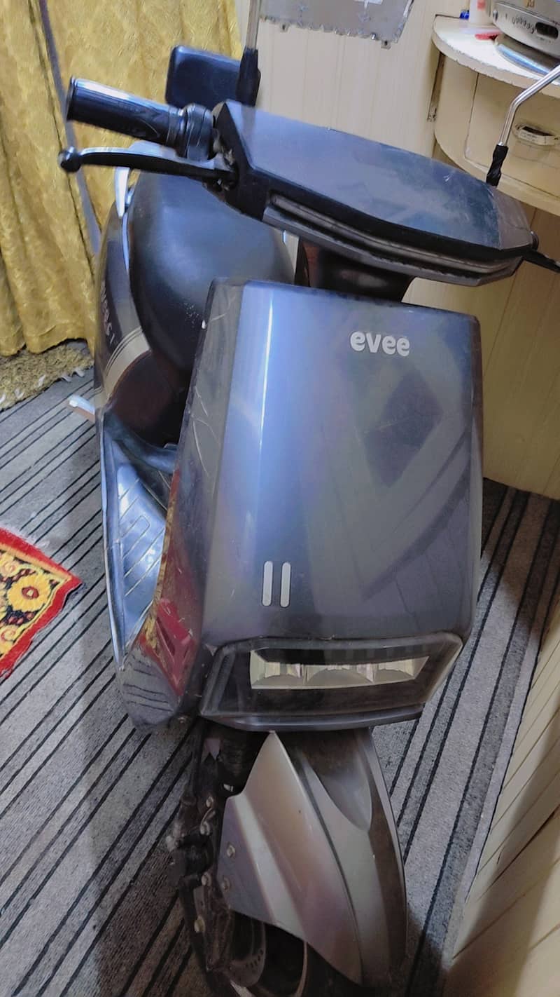 Evee c1pro 1