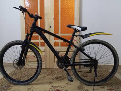 ROAD BICYCLE with 7 GEARS