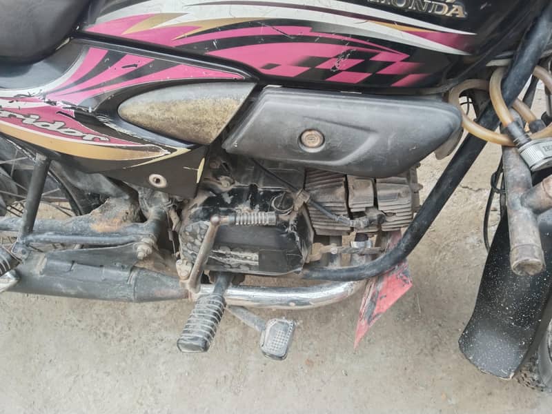 Honda Pridor 2014 4