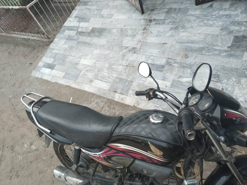 Honda Pridor 2014 11