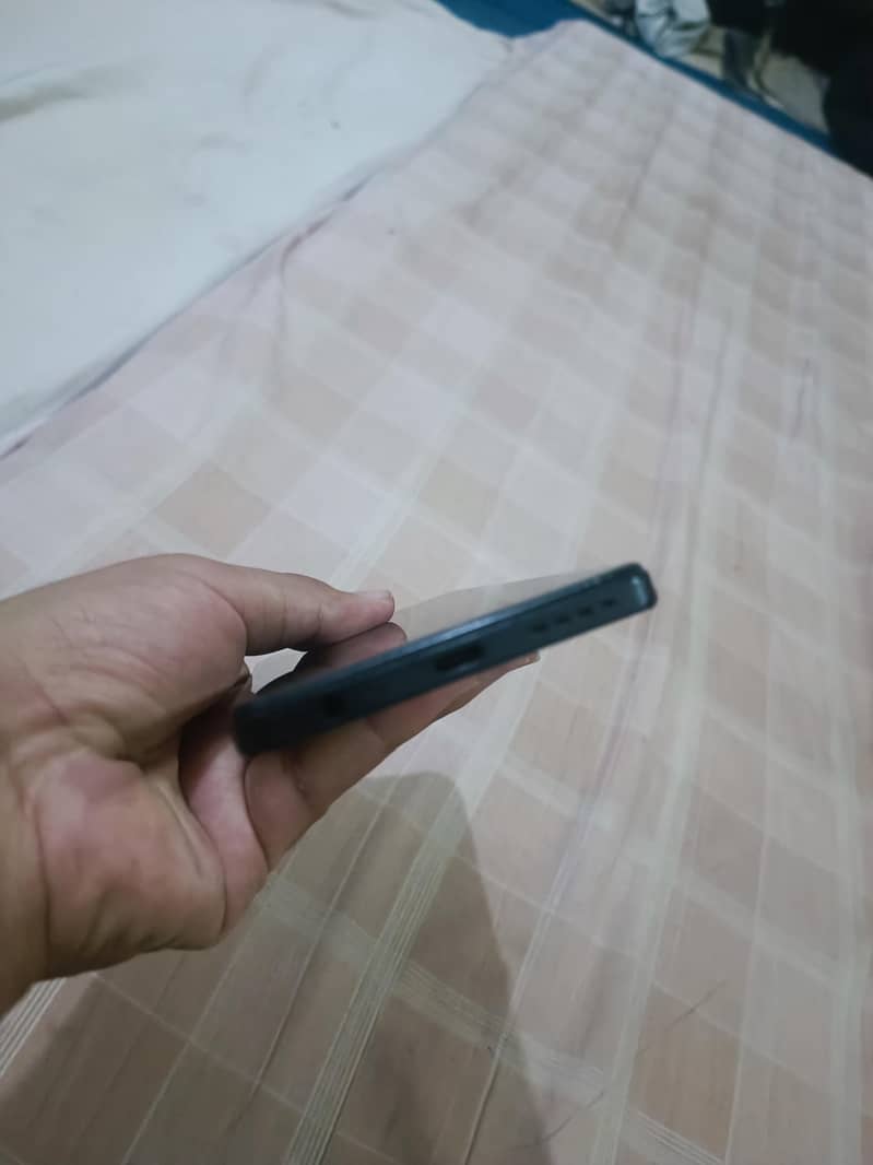 Infinix Hot 30 4