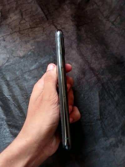Apple iPhone 11 Pro