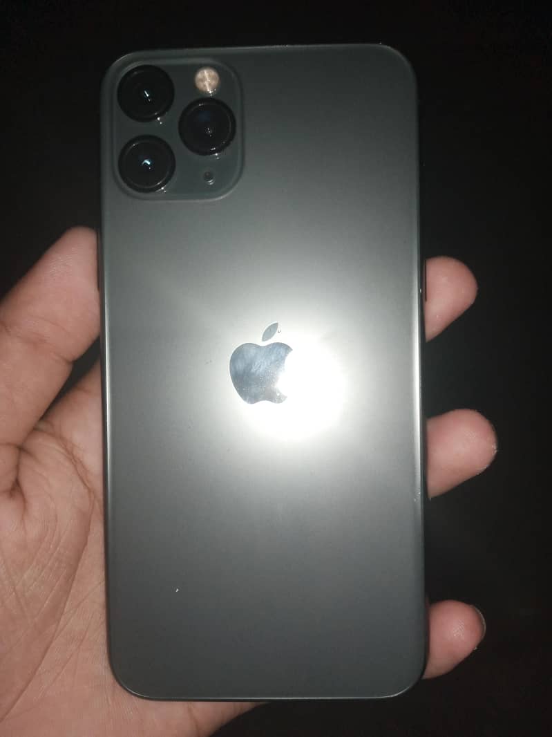 Apple iPhone 11 Pro 6